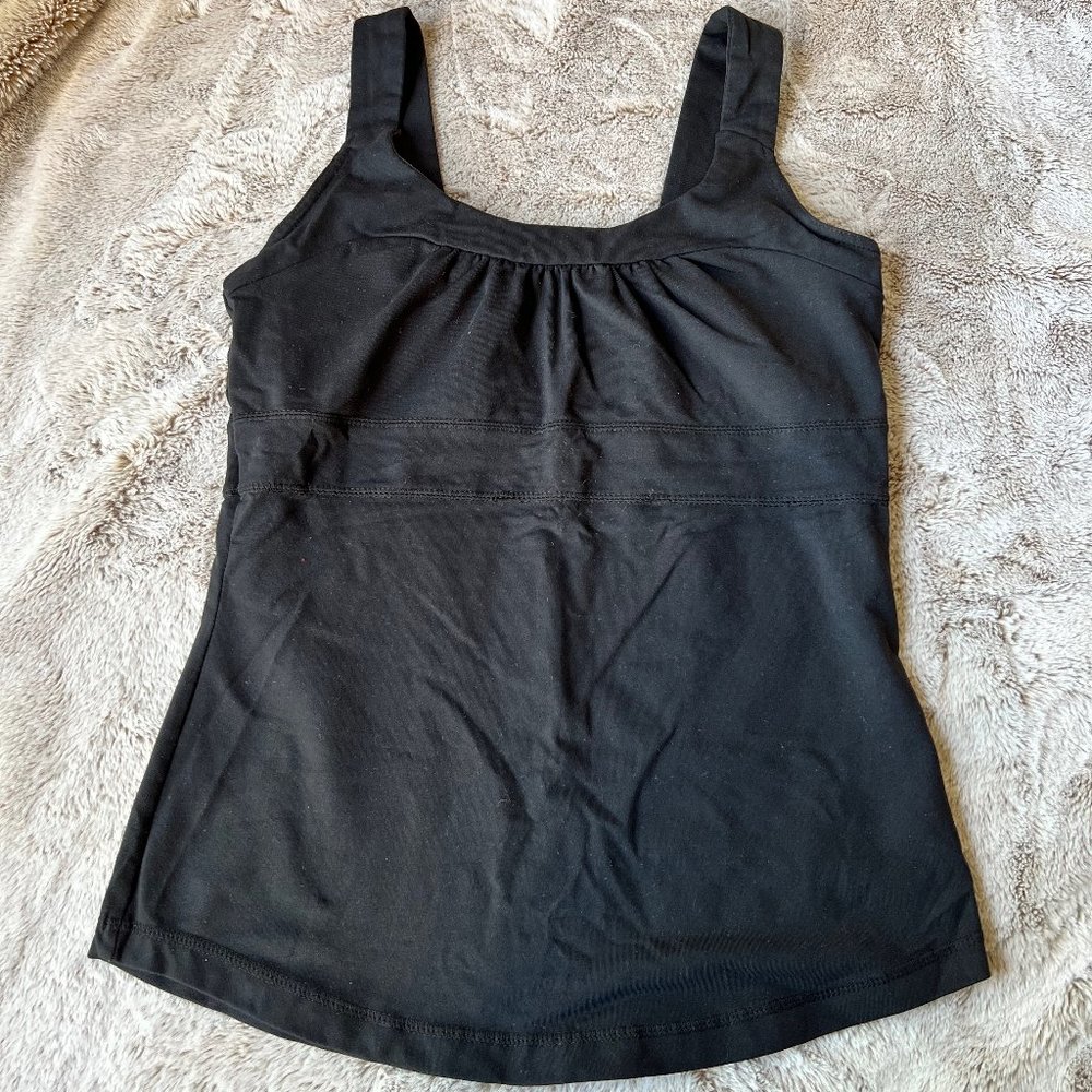 Kyodan athletic top, built in bra, size M